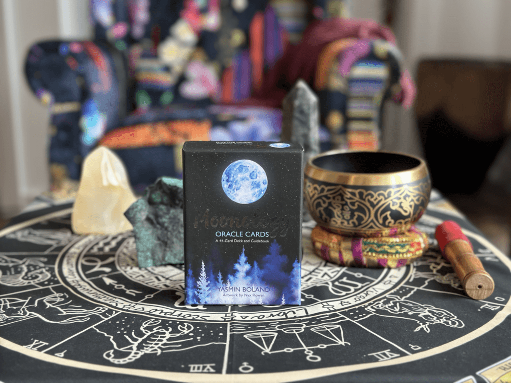 Moonology | tarot with gord